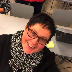 Autorenfoto Erja Korteniemi-Poikela - (c) Pekka Mykkänen Autorenfoto Erja Korteniemi-Poikela