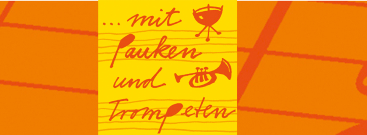 buehne-mit-pauken-und-trompeten-aspect-ratio-1440-360