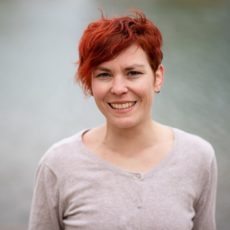 Autorin Lotte Römer - Foto Nadine Gerber Autorenfoto Lotte Römer